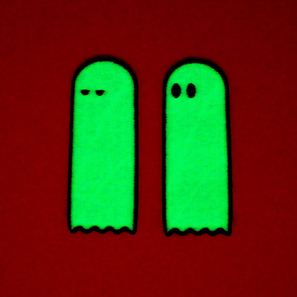 Glowing Annoyed Ghost Patch