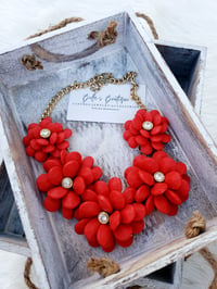 Image 1 of Flower Necklace 