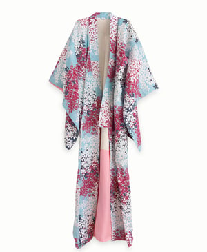 Image of  Silke kimono - lyseblå med berberis blade