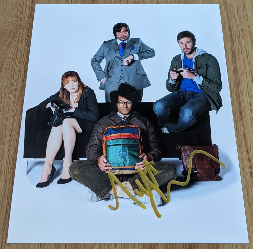 The IT Crowd Matt Berry Signed 10x8