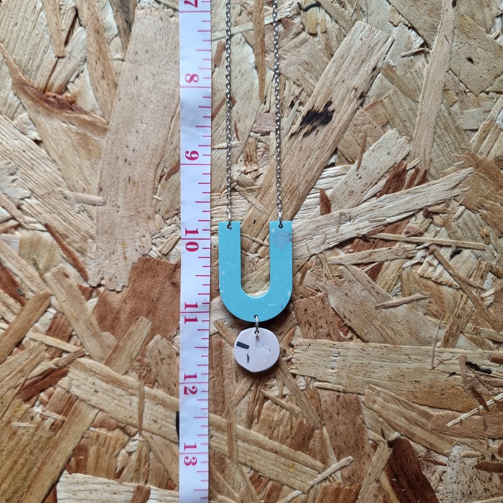 Image of Teal and Light Pink U-Shaped Abstract Necklace