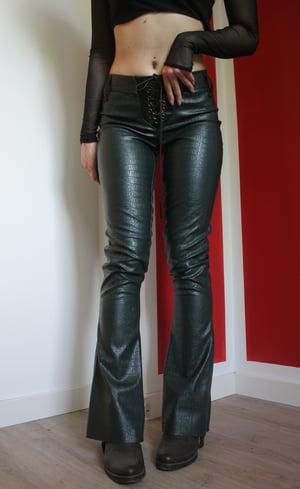 Image of Reptilia fauxleather pants in bottle green (Size S)