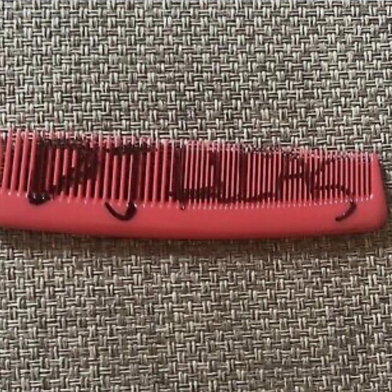 "DJ LUCAS" SIGNED COMB