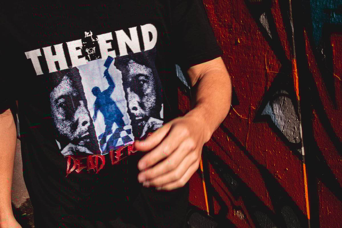 THE END T-shirt - Black