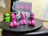 DICKTITS