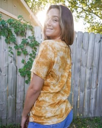 Image 3 of The Laidback Tee // Gold