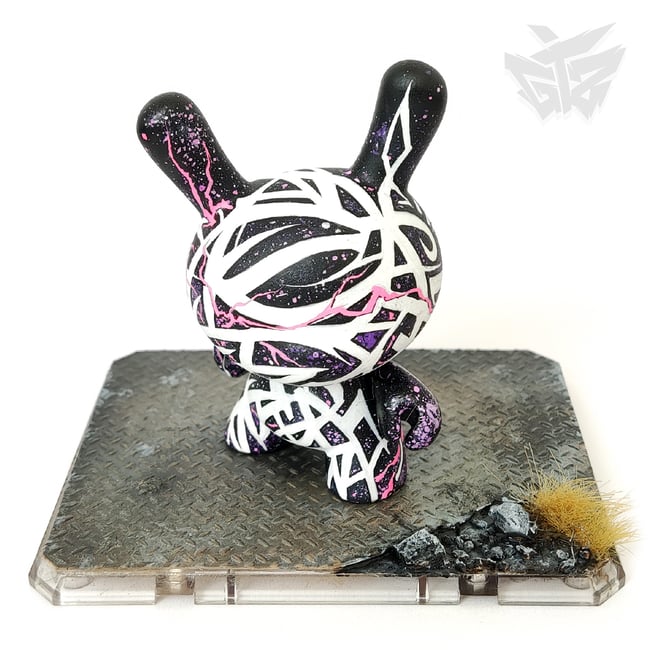 Kidrobot Dunny 3" Custom Interstellar Urban Calligraphy - Gangtoyz®