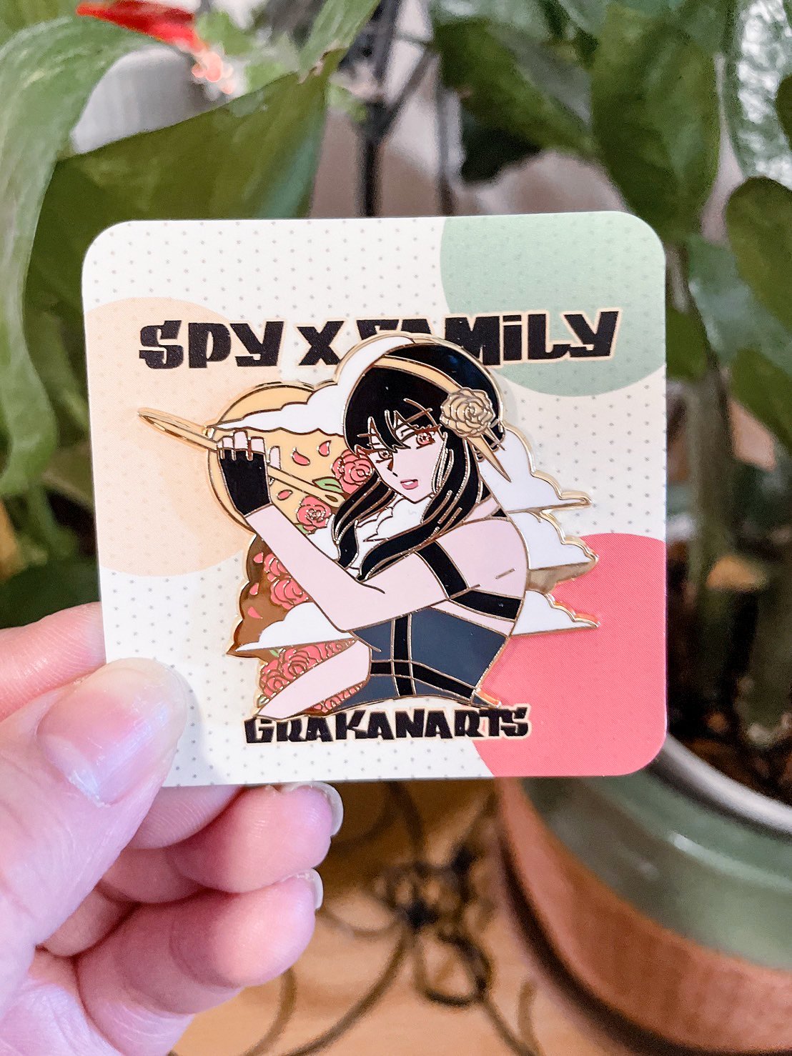 Spy x Family offers Pin