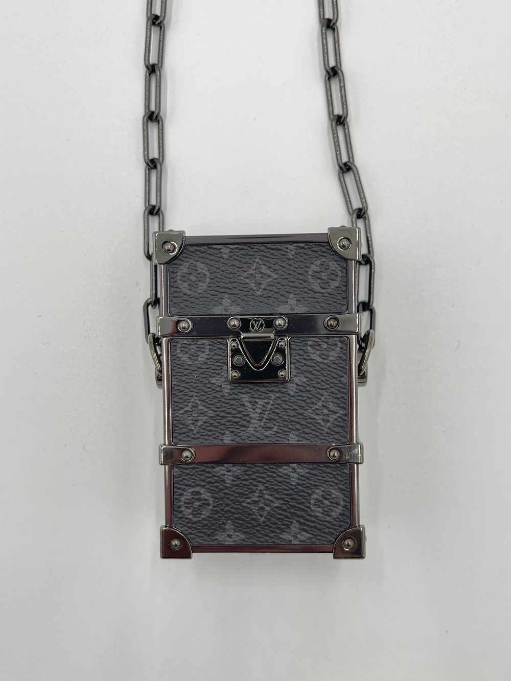 Louis Vuitton Black Monogram Eclipse Earphones Trunk Box Cloth ref
