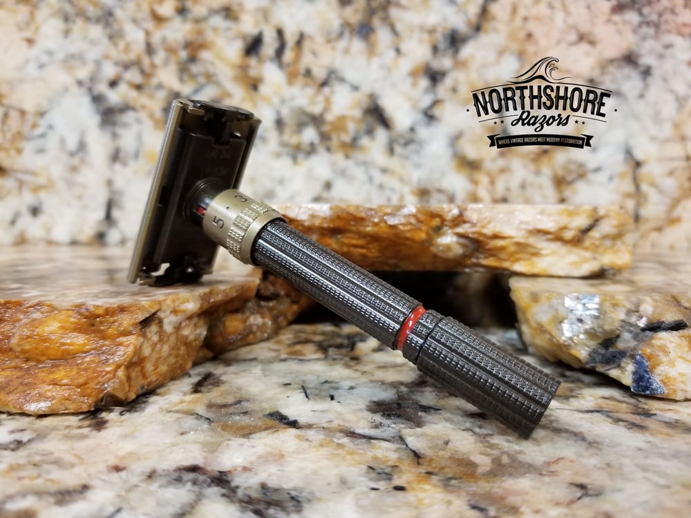 Image of Gillette Adjustable Slim Date Code M-4