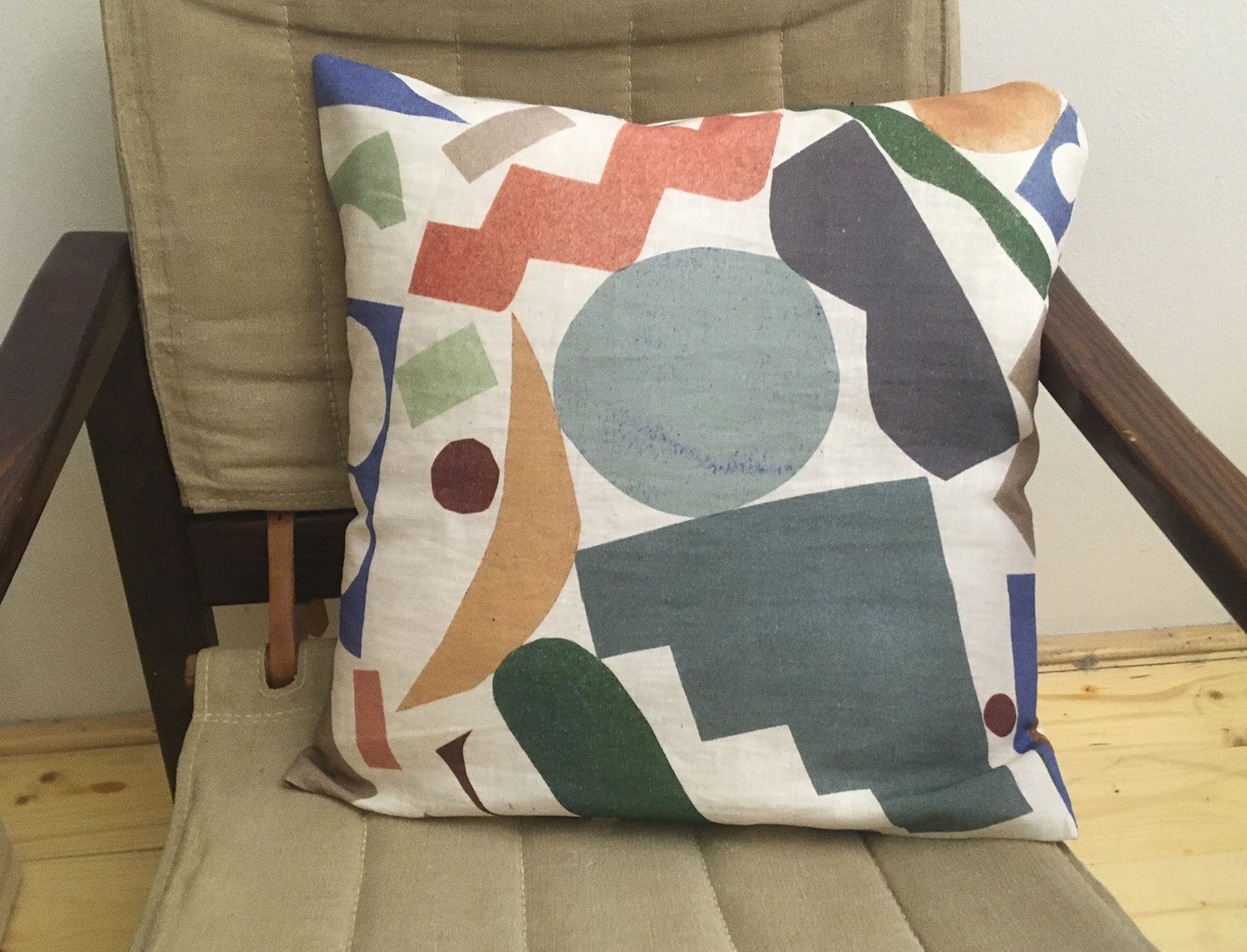 Image of SHAPES LINEN PILLOWCASE