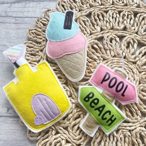 Image of The Summer Collection felt decorations 