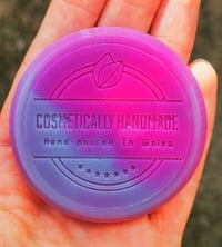 Cosmetically Handmade Wax Disc