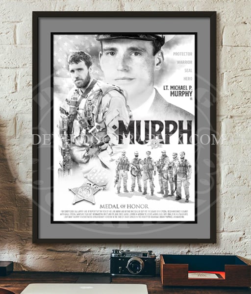 Image of MURPH Graphic Print