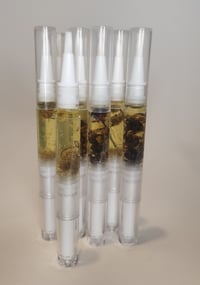 Image 3 of Cuticle Oil Pen