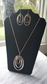 Infinity Circles Necklace and Earring Set