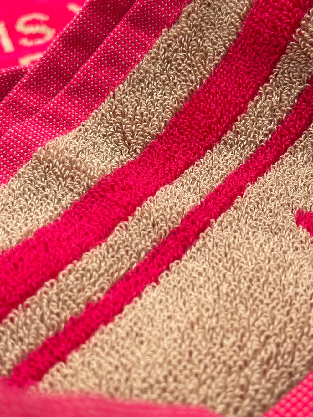 Louis Vuitton Beach Towel Rouge 