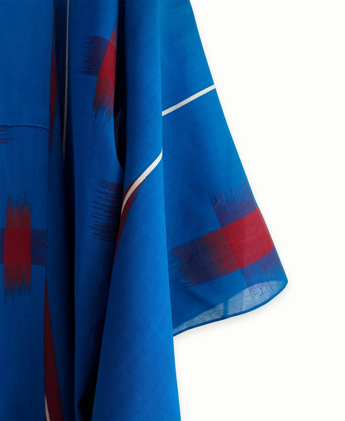 Image of Petroleumsblå silke kimono med pilemønster