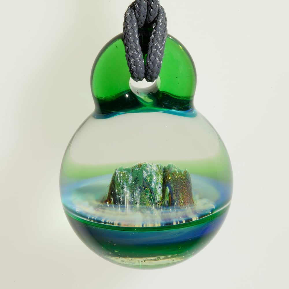 Image of Desert Island Pendy 10-2022