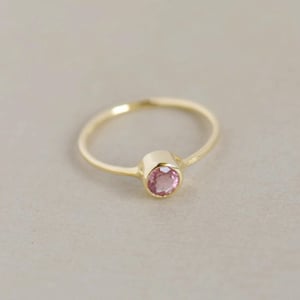 Image of Pink Tourmaline round cut 14k gold classic ring