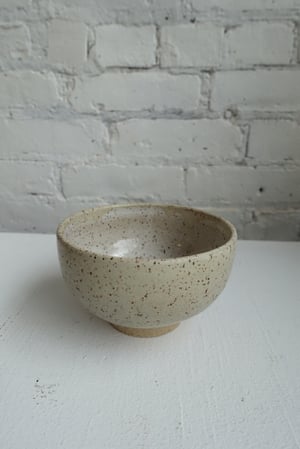 Sam Hewitt / Snack Bowl 1A