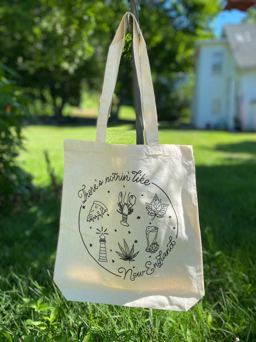 There's nothin' like New England tote bag