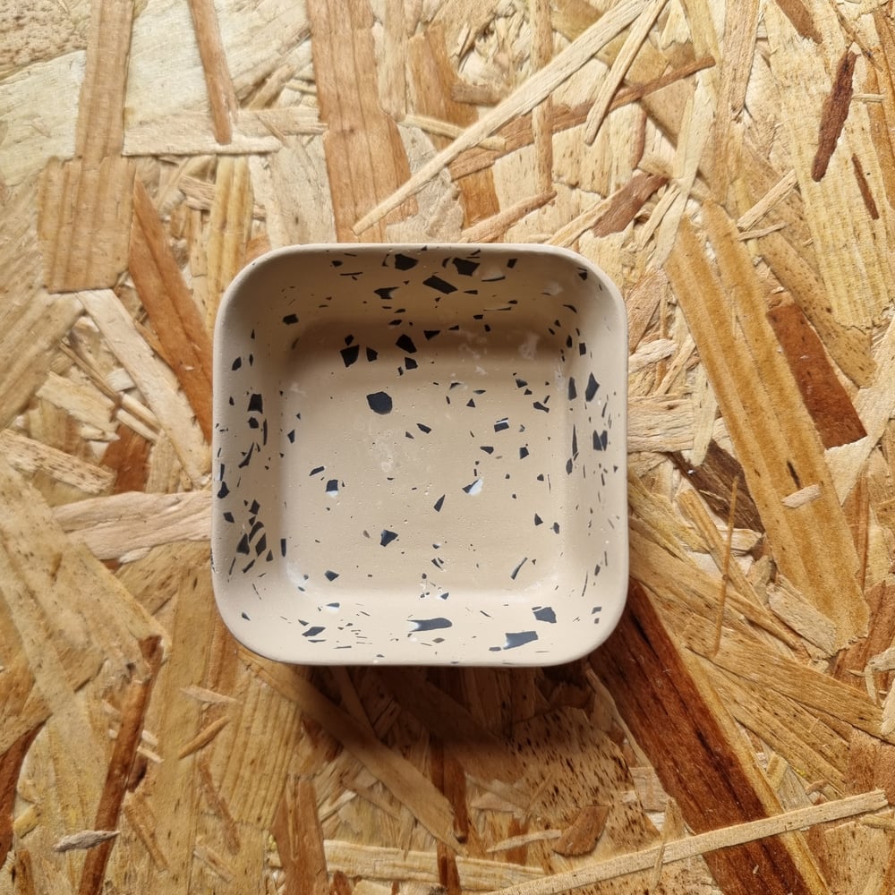 Image of Small Square Wheat with Black Terrazzo Dish