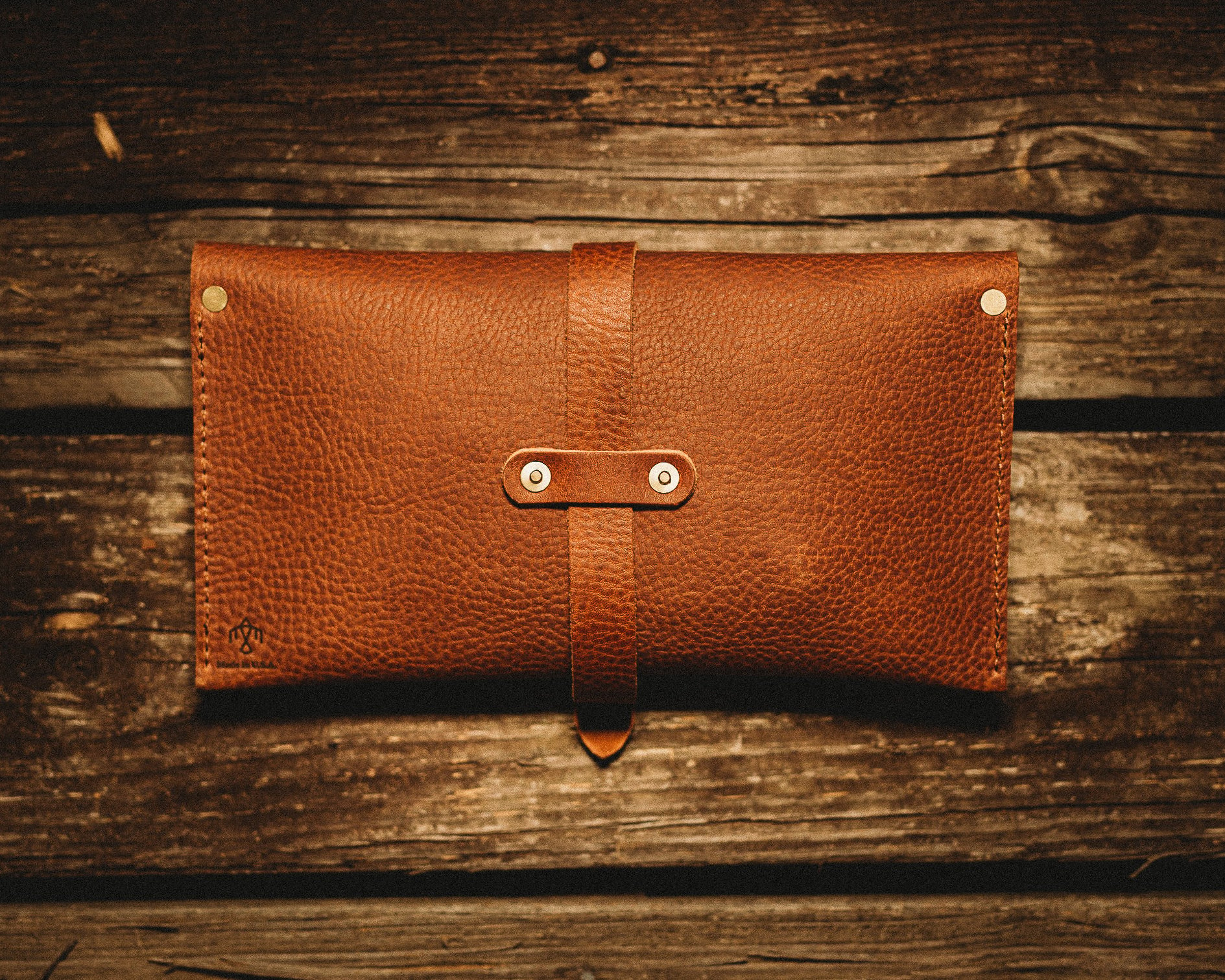 Pipe Tobacco Pouch (Worn Saddle)