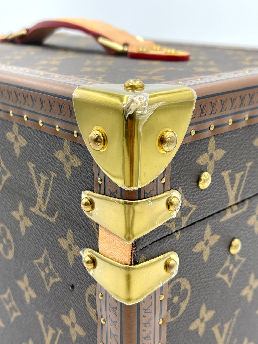 Louis Vuitton Monogram Boite Pharmacie Toiletry Trunk 