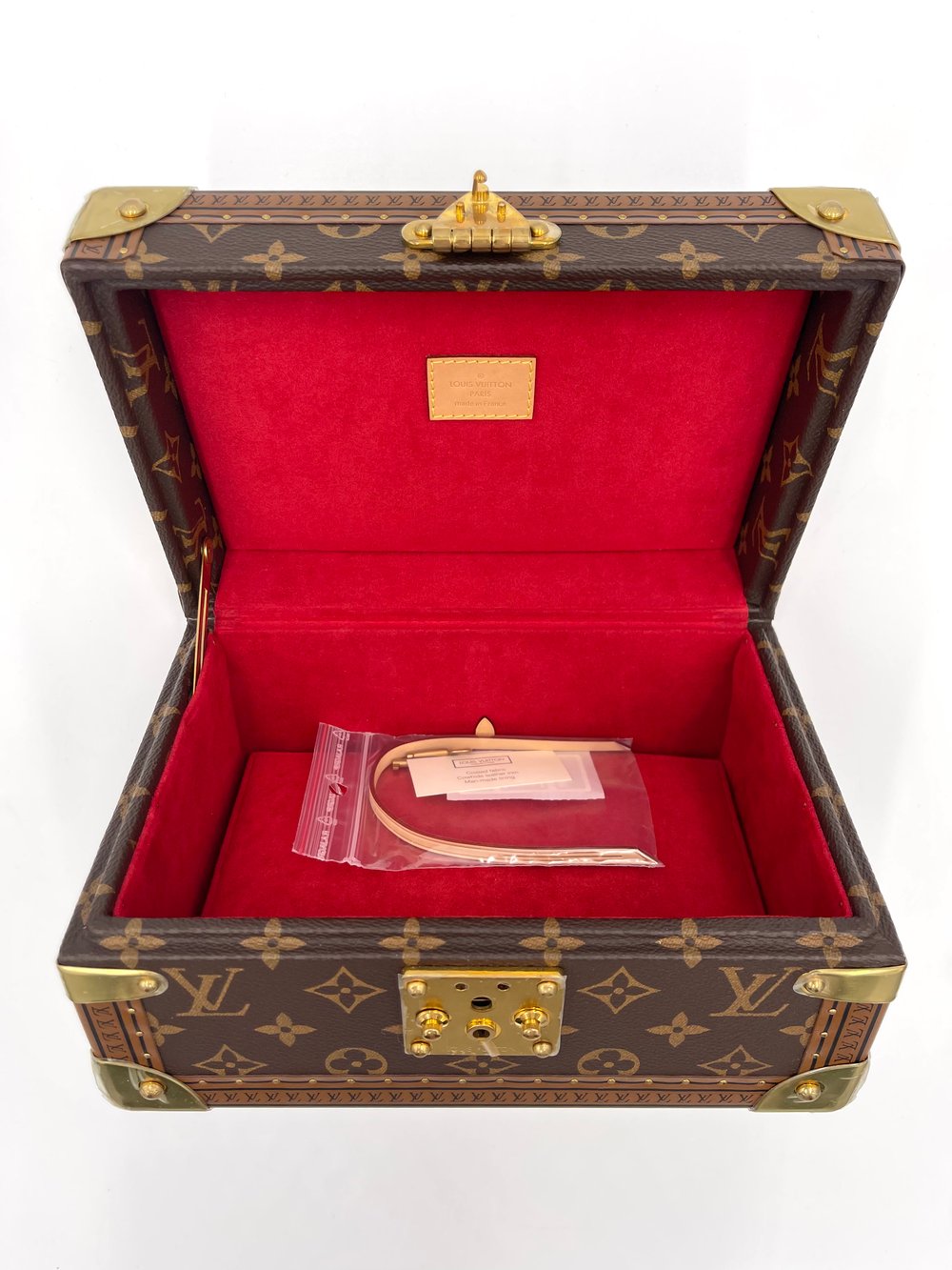 LOUIS VUITTON Monogram Medium Jewelry Box | FASHIONPHILE