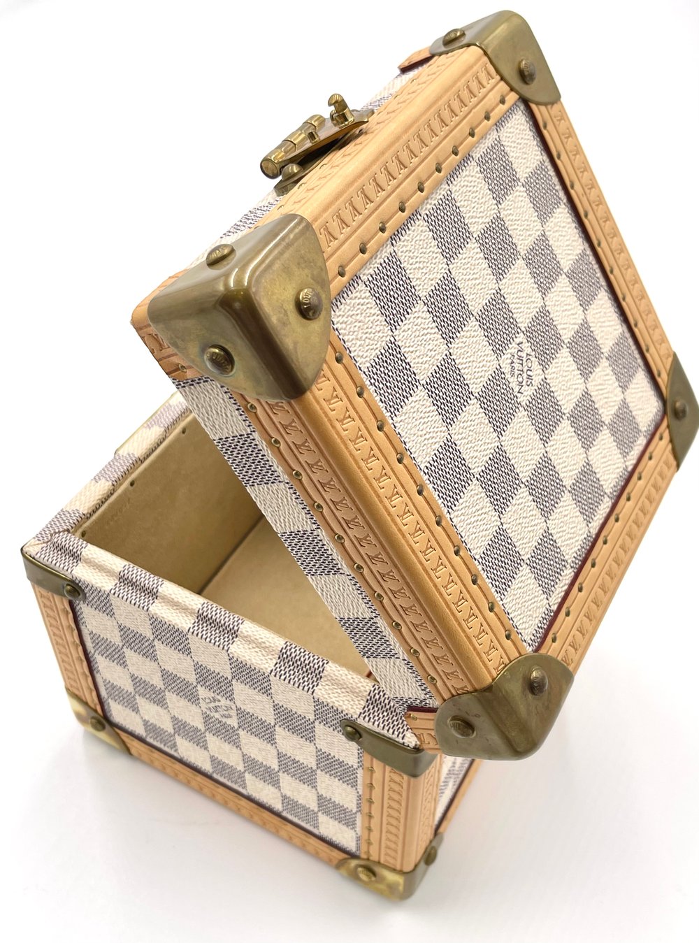 Louis Vuitton Damier Azur SP. Box