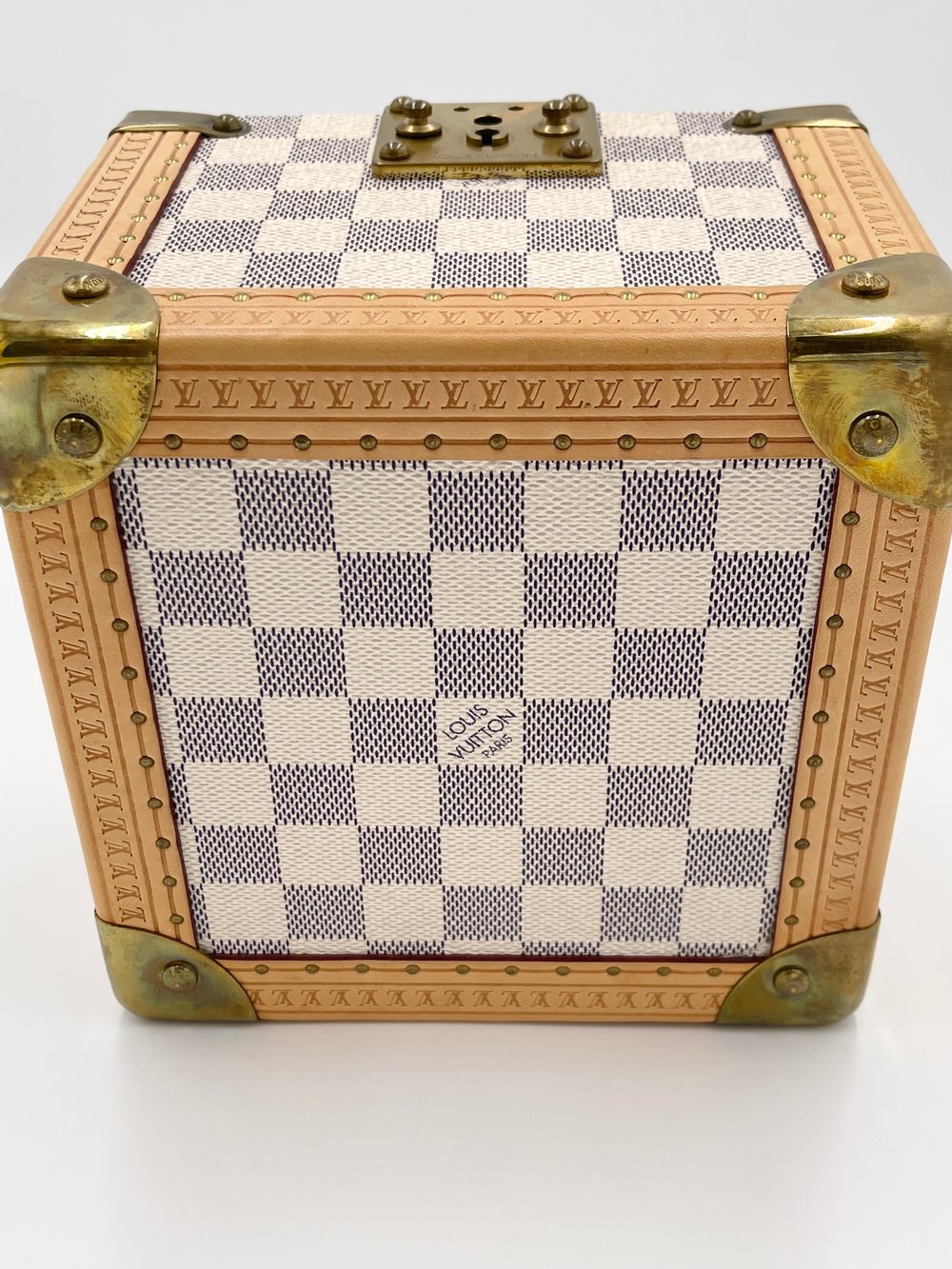 Louis Vuitton Damier Azur SP. Box