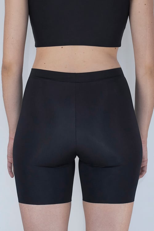 Image of Streamlined Biker Shorts - Black
