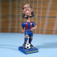 Image 2 of Ronaldinho & L’avi del Barça Figures 