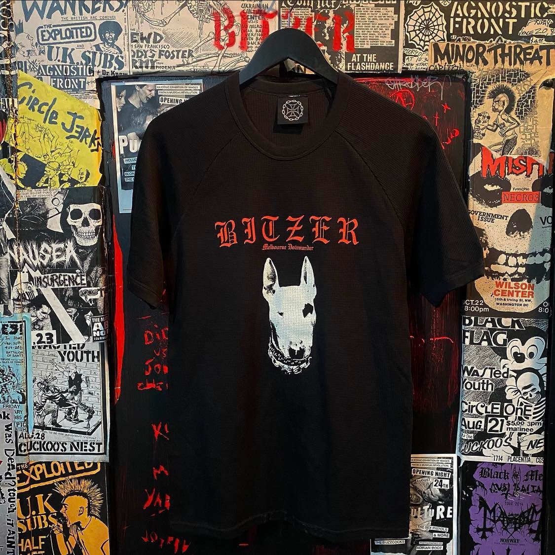 Image of MAD DOG SHORT SLEEVE THERMAL