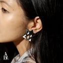 APA Univers Lambda earrings