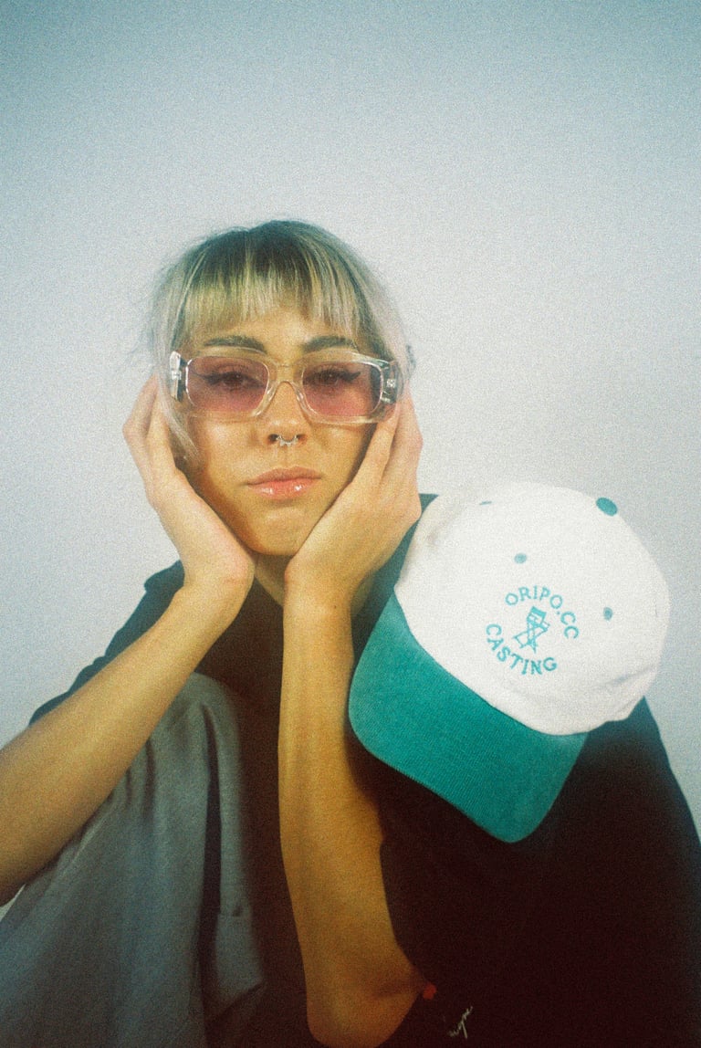 CASTING CAP Image 2