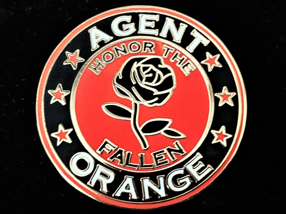 Image of Agent Orange Honor The Fallen pin