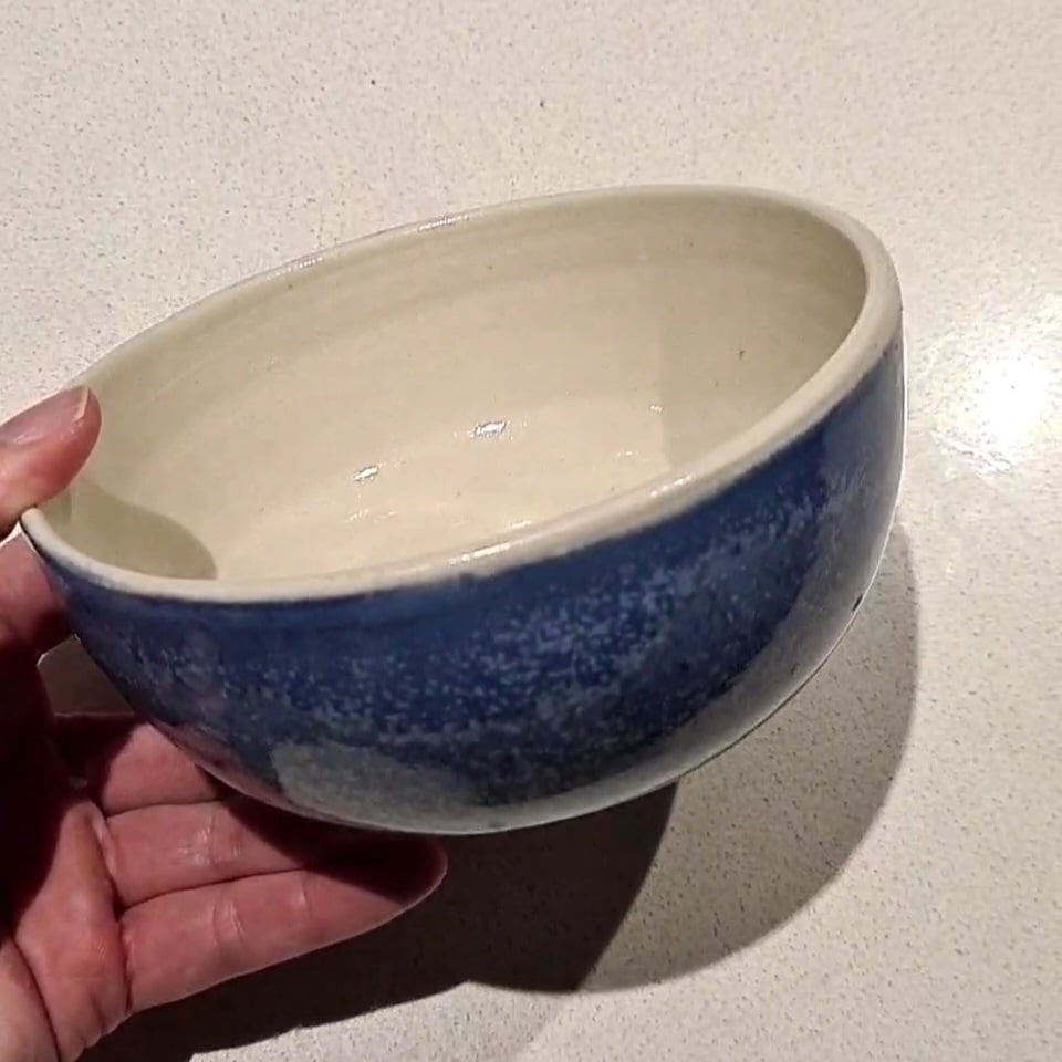 Image of Oceania - medium bowl