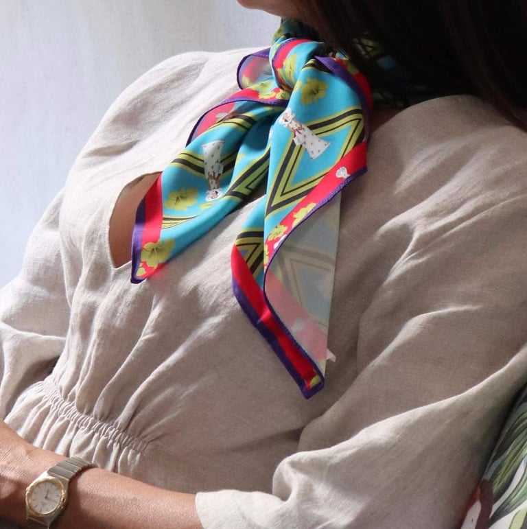 Siurell Collection Faceless dolls Scarf Image 4
