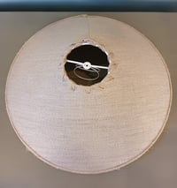 Image 3 of Abat jour tonkinois d.30cm lin ton sur ton