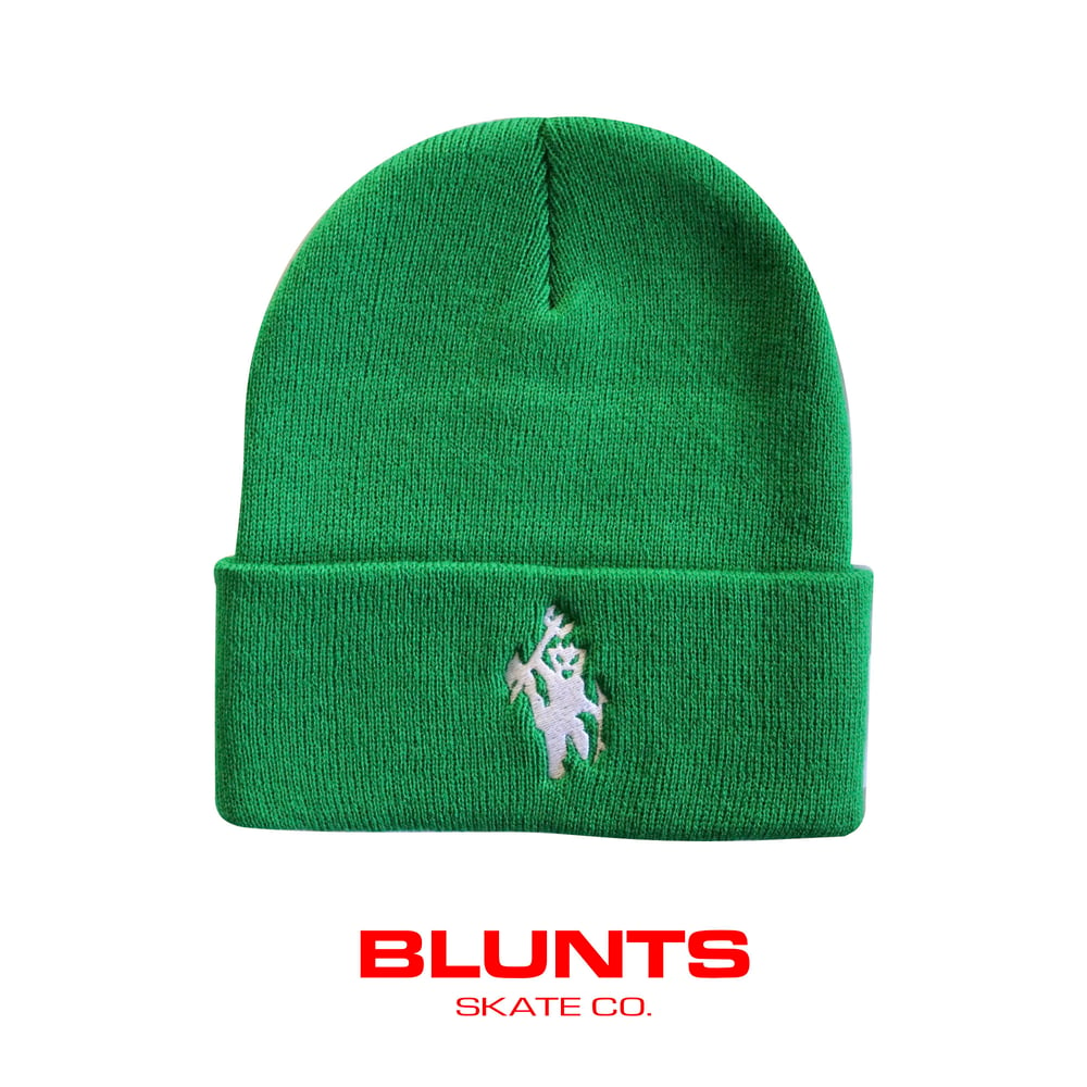 Image of (GREEN) BLUNTS CREST BEANIE 