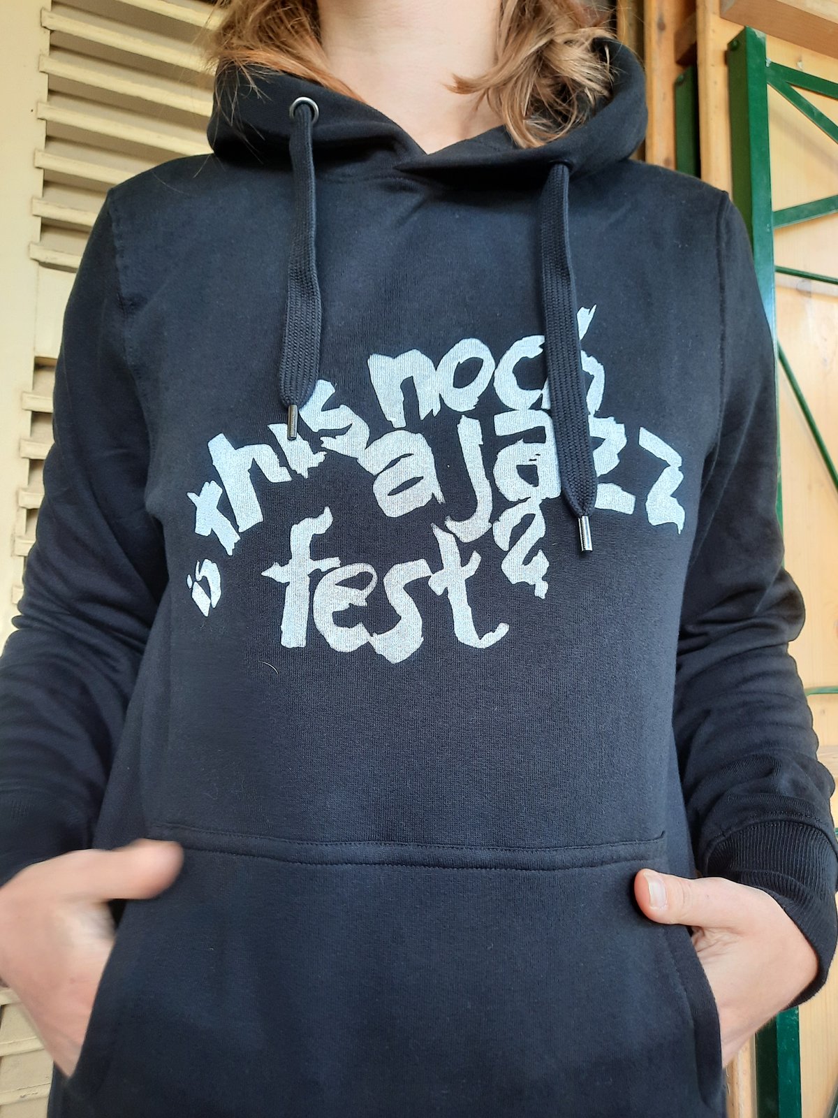 Shirts & Hoodie "is this noch a jazz fest"