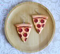 Image 3 of Pizza party 