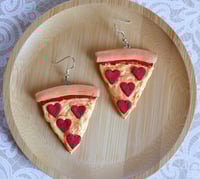 Image 2 of Pizza date