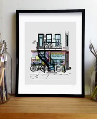 Image 2 of Montréal Dépanneur