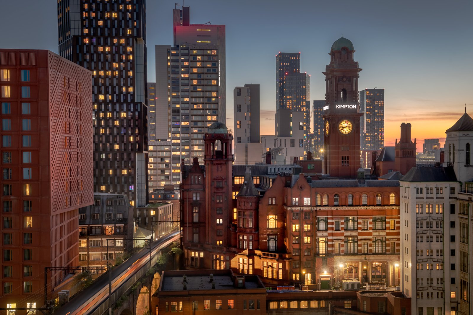 MANCHESTER SKYLINE | NOT QUITE LIGHT