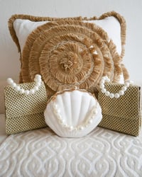 Image 3 of Maldives Shell Bag