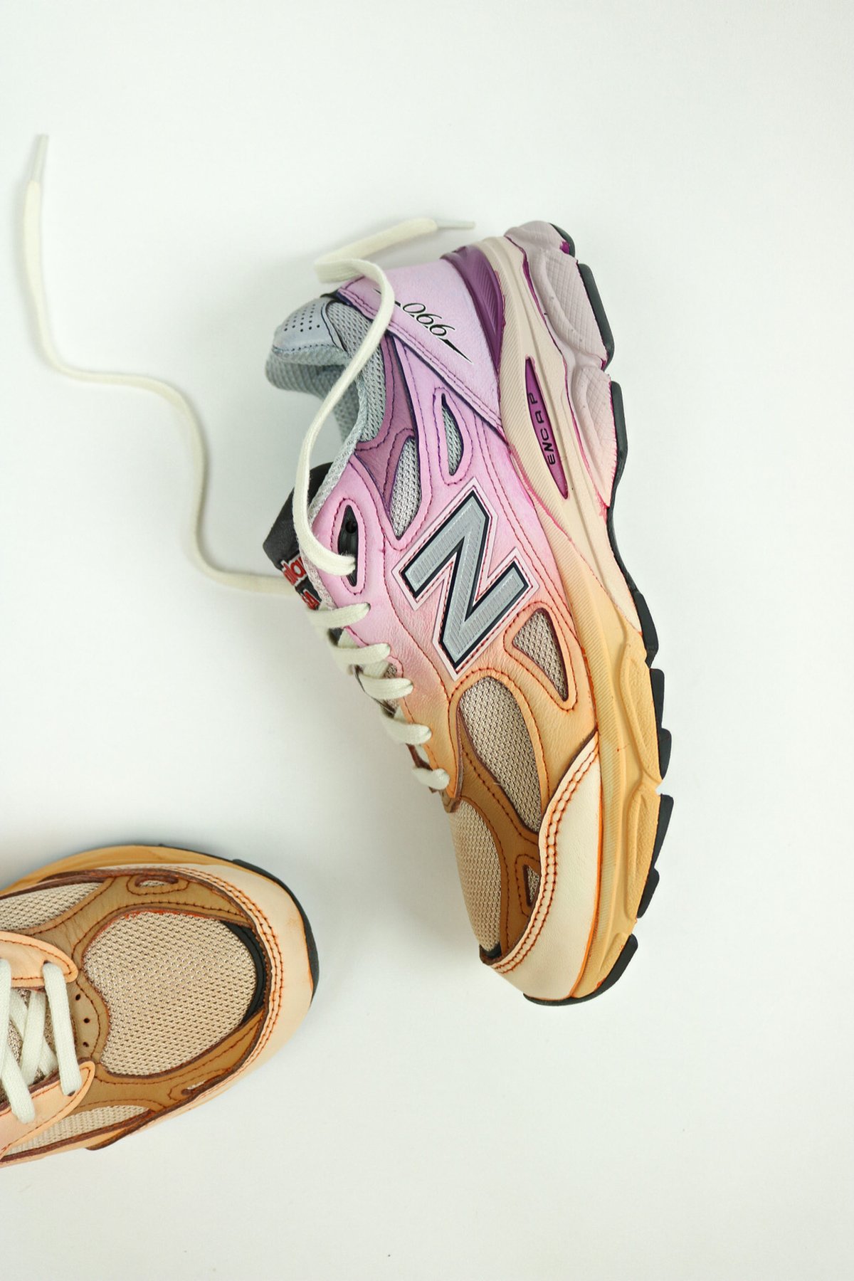 Image of New Balance 990 V3 Sunset 