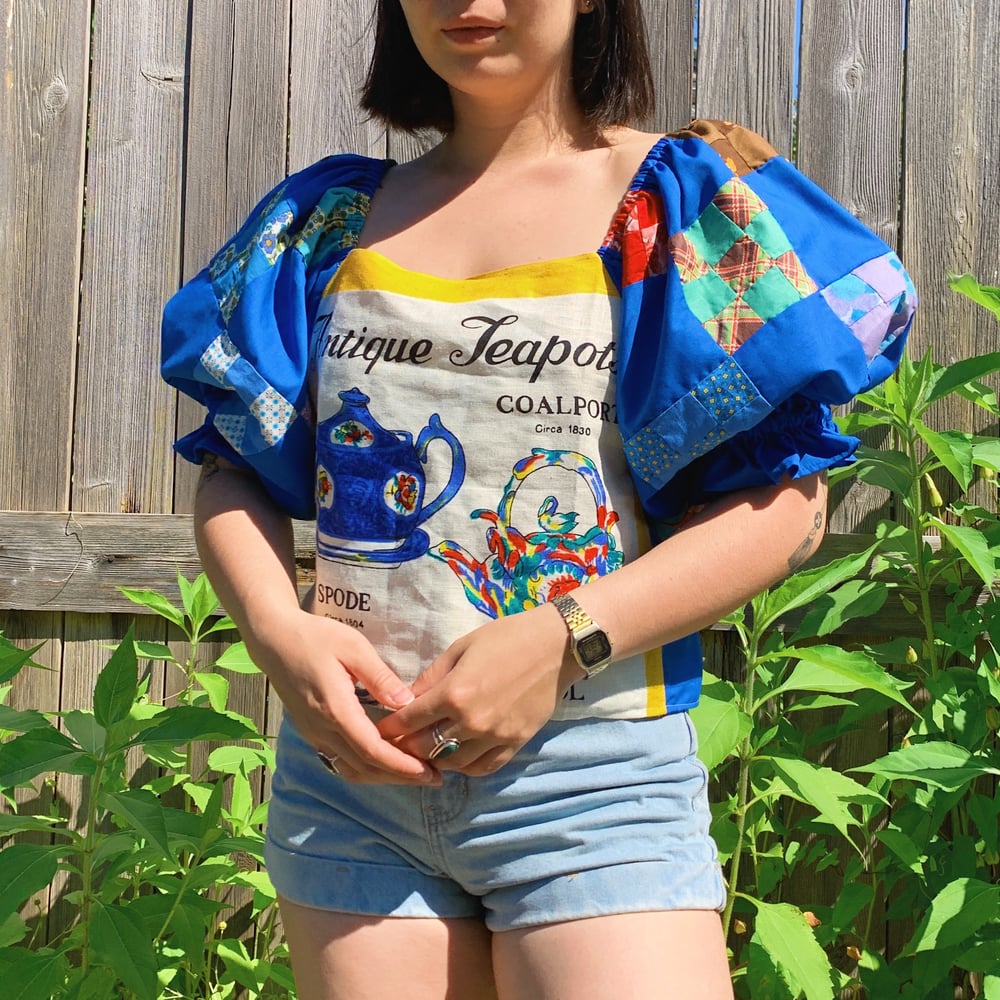 Image of Tea Towel Top — Antique Teapots